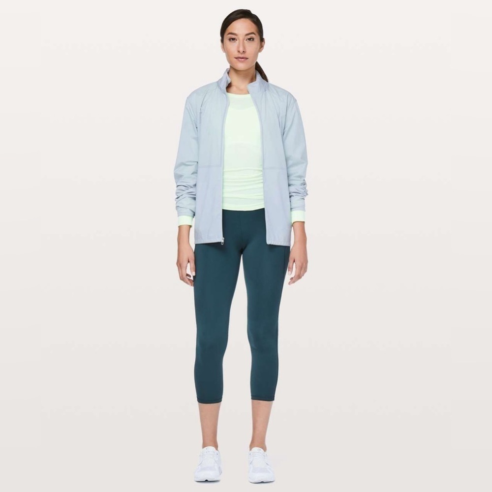 Lululemon  Crop legging 
Nocturnal Teal